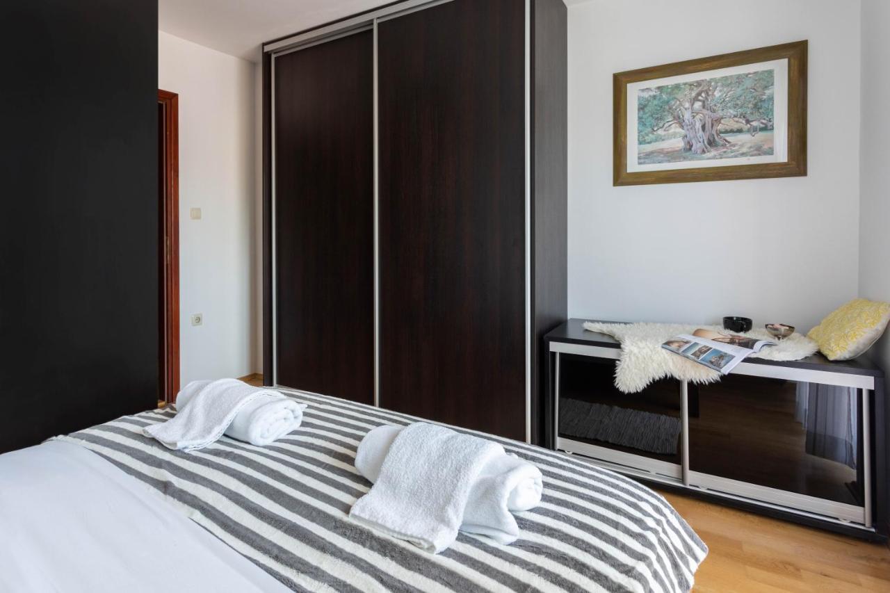 זאגרב Spacious 2Bdr Apartment With A Cute Balcony מראה חיצוני תמונה
